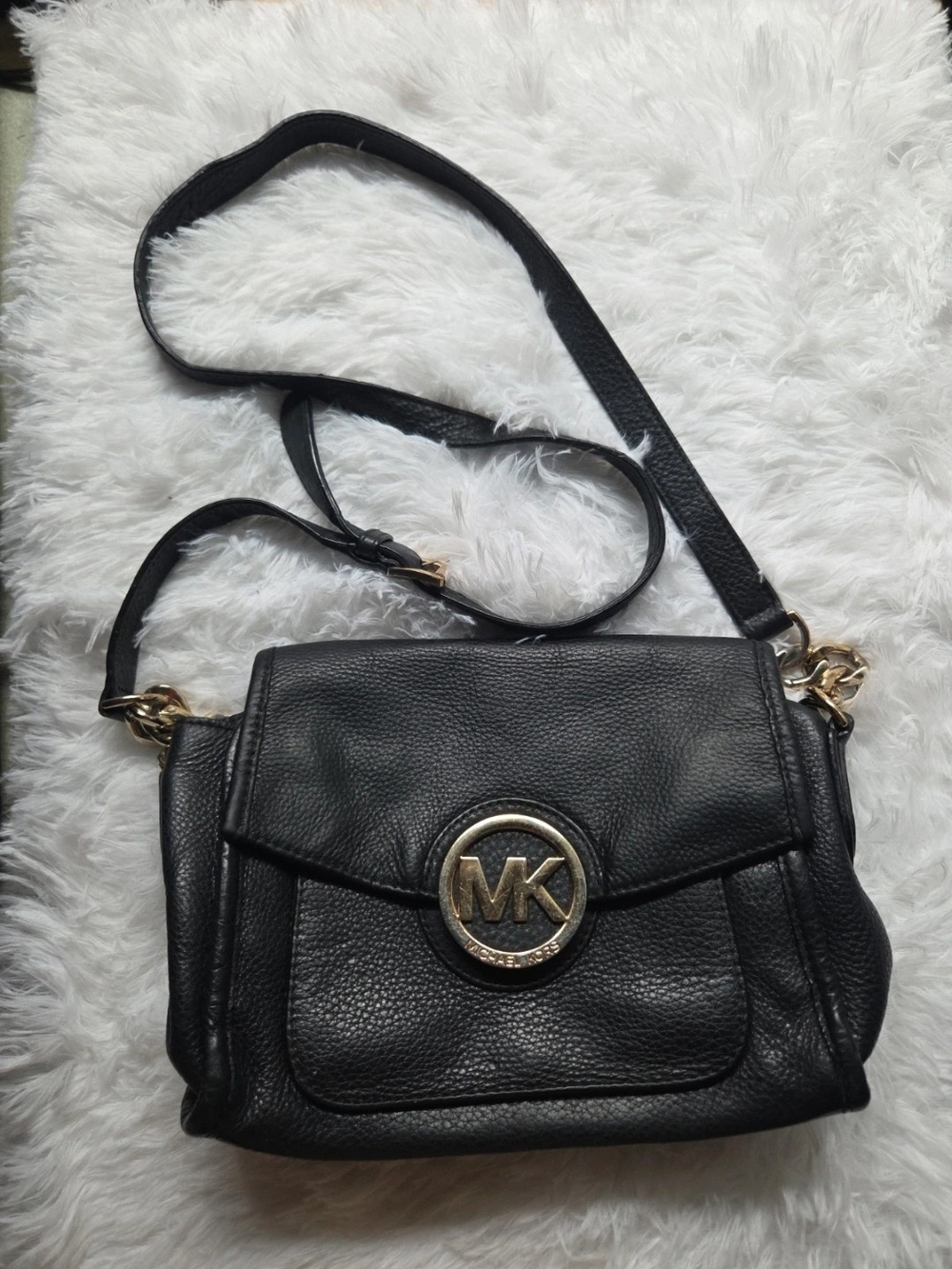 Michael Kors Fulton Small Flap Crossbody Bag Black